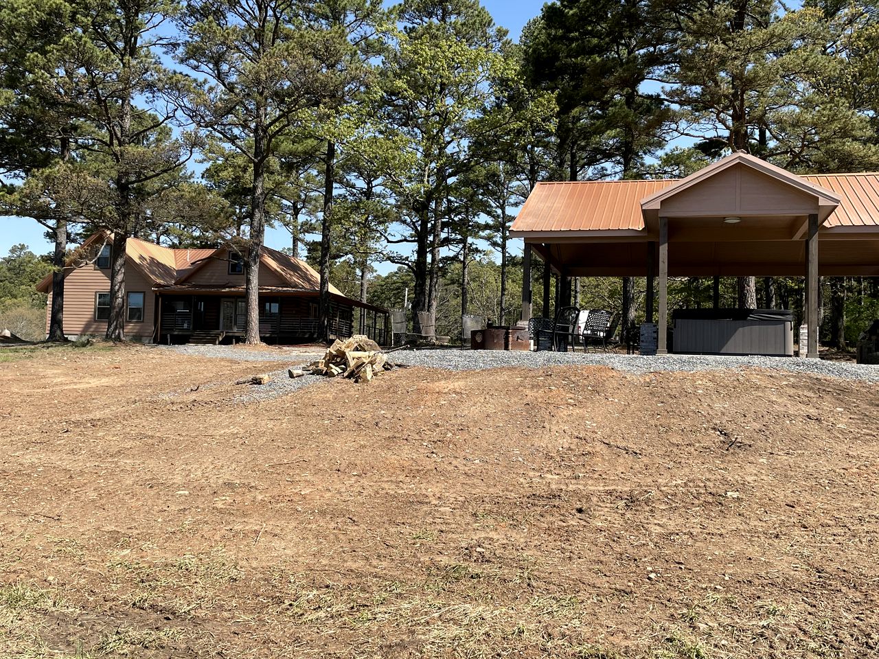 Ride Into Luxury: Horse-Friendly Log Cabin Villa in the Scenic Ouachita Mountains