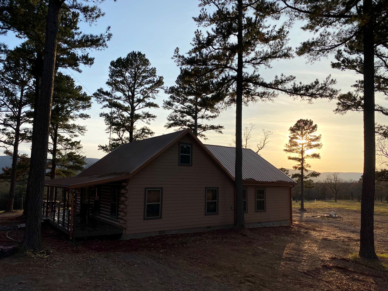 Ride Into Luxury: Horse-Friendly Log Cabin Villa in the Scenic Ouachita Mountains