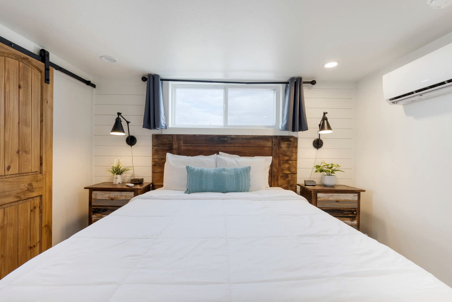 Modern Tiny Home with Pool and Dog Park Near Fredericksburg, TX