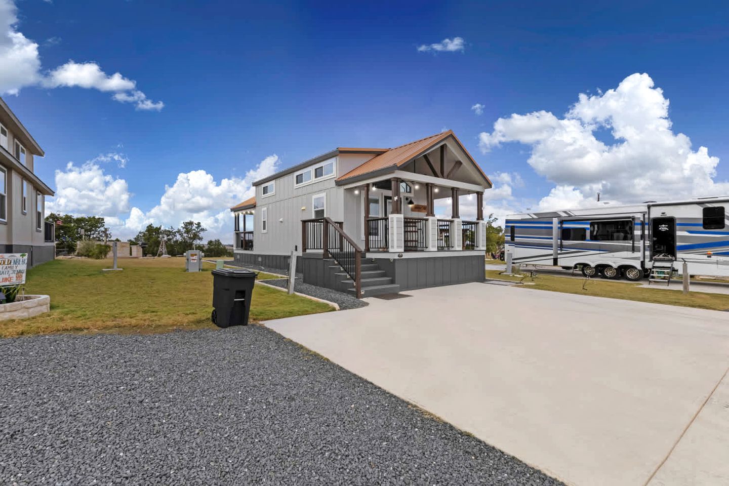 Modern Tiny Home with Pool and Dog Park Near Fredericksburg, TX