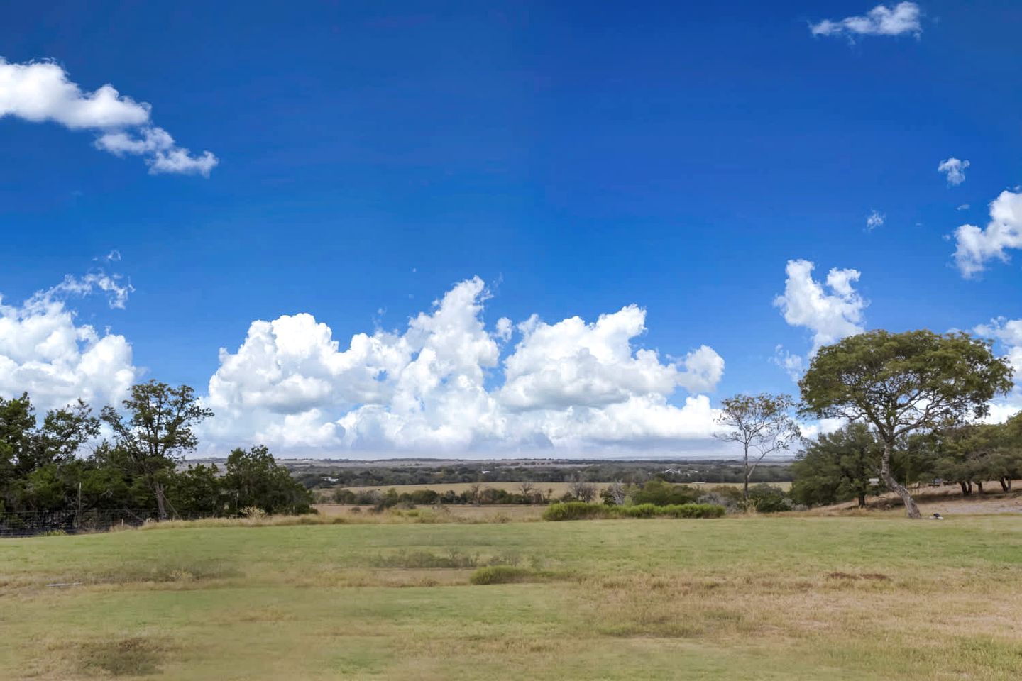 Modern Tiny Home with Pool and Dog Park Near Fredericksburg, TX