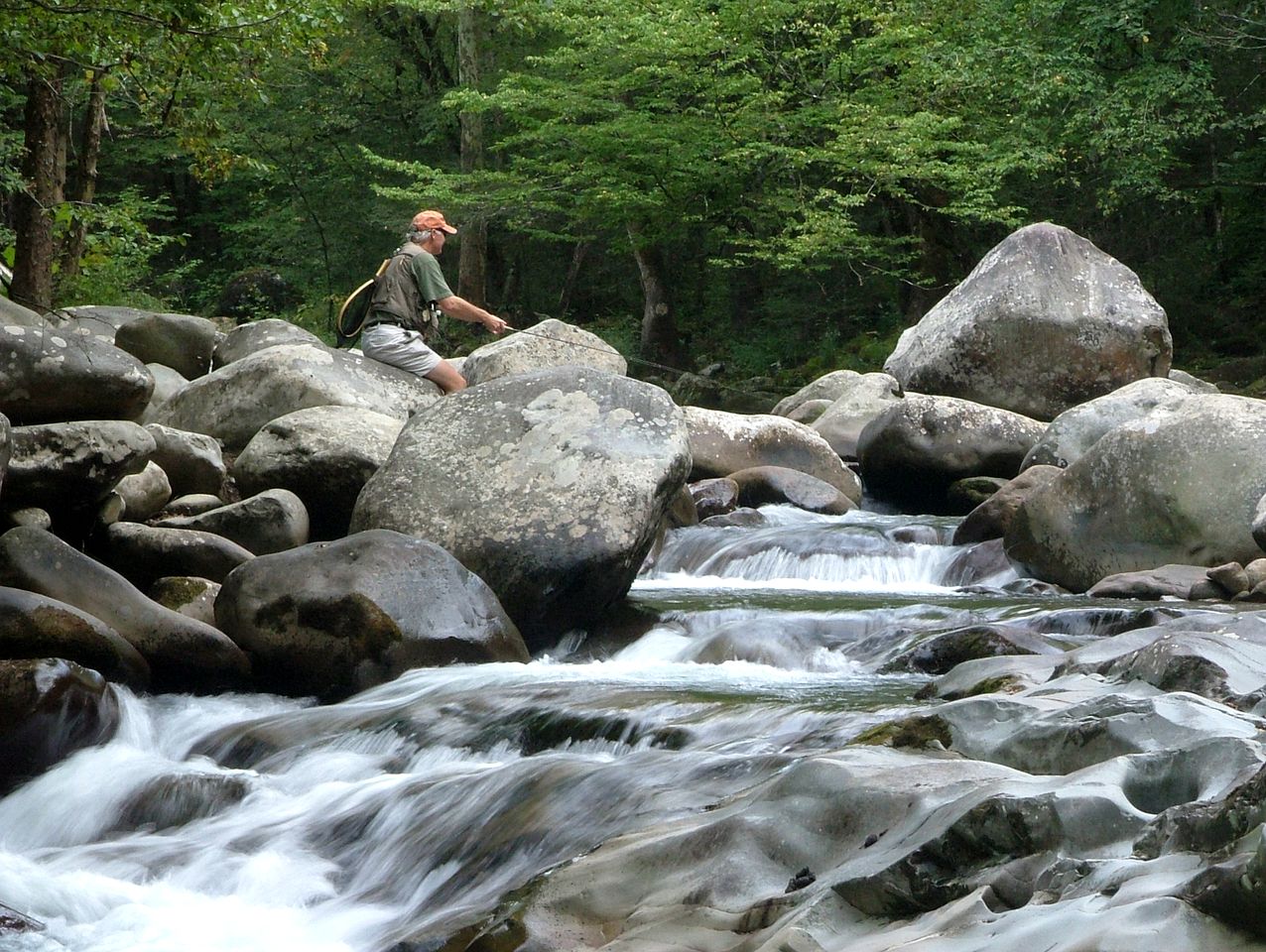 Elegant Copperhill Accommodation Perfect for Luxury Camping in Tennessee