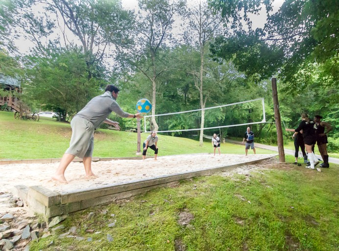 Safari Tents (United States of America, Copperhill, Tennessee)