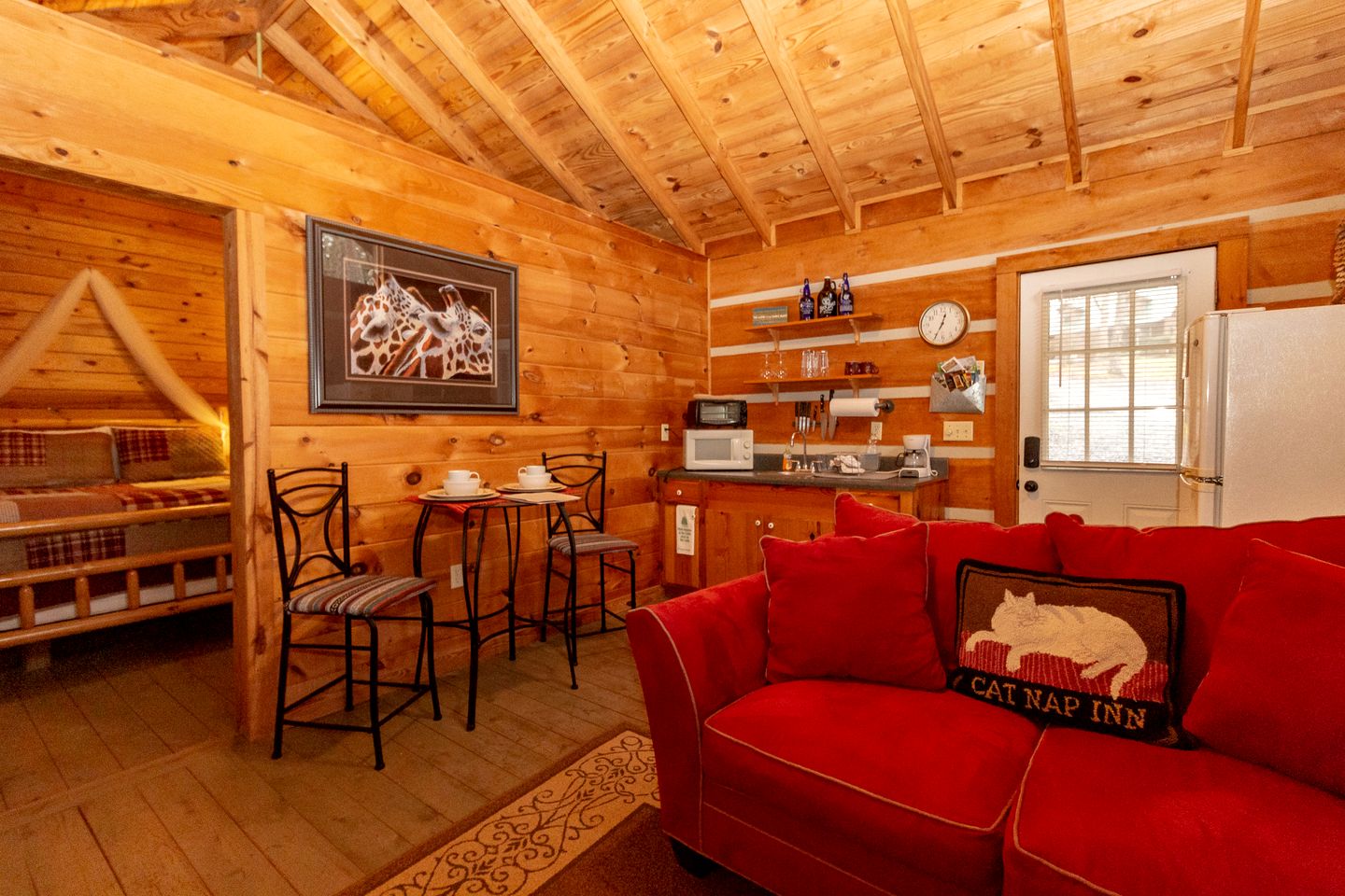 Rustic Copperhill Cabin Perfect for a Romantic Getaway in Tennessee