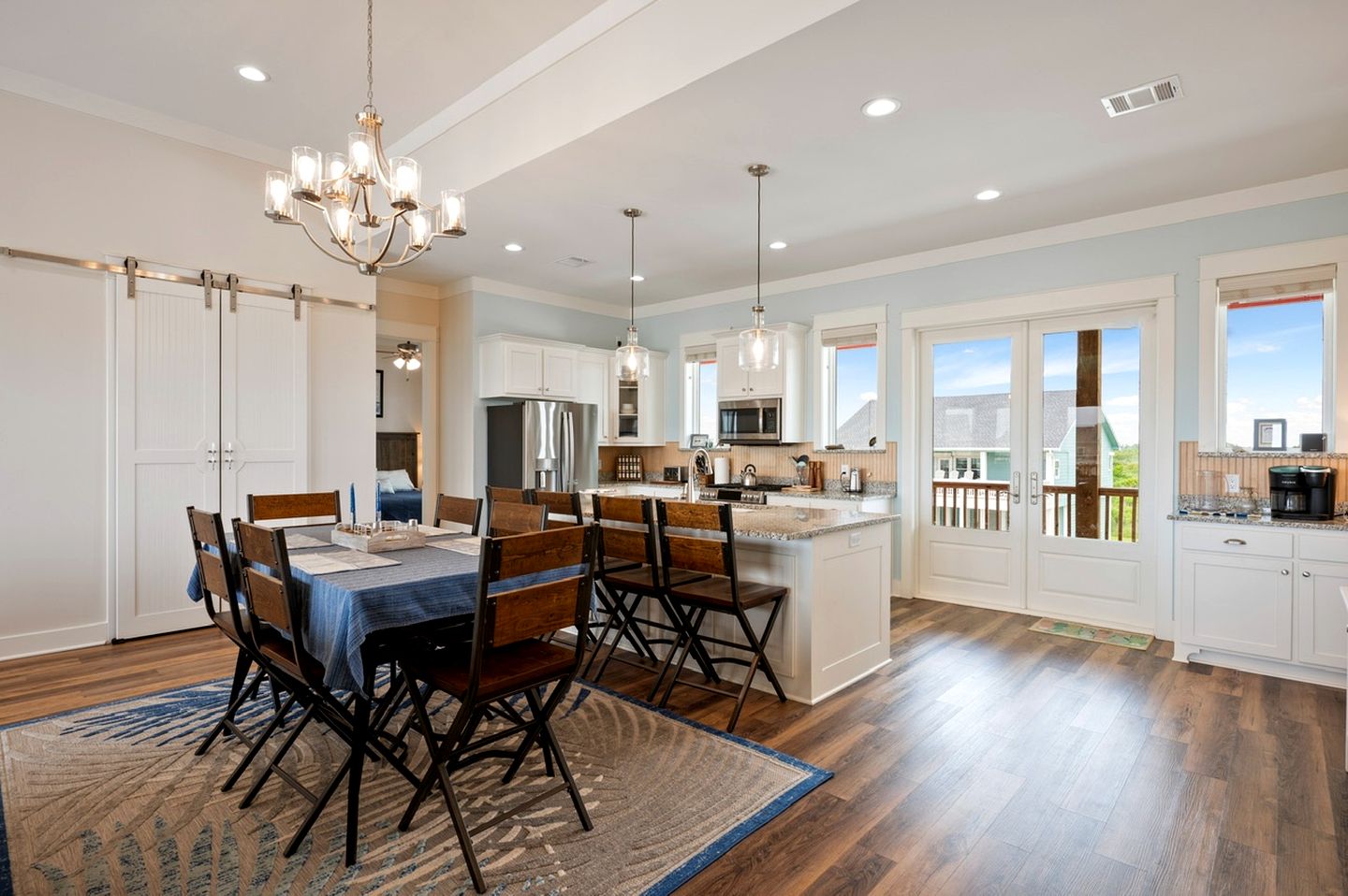 Glorious Beach House with Fantastic Sights in Crystal Beach, Texas