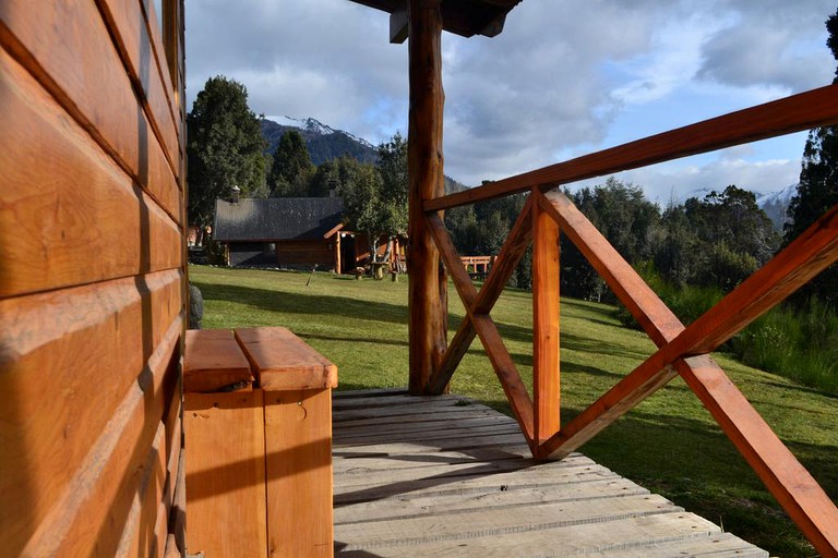 Cabins (Neuquén, Neuquén, Argentina)