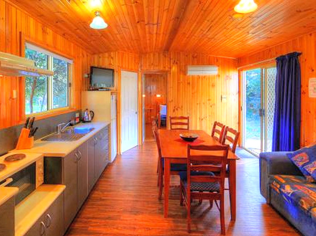 Family Cabin on Bruny Island for a Family Getaway