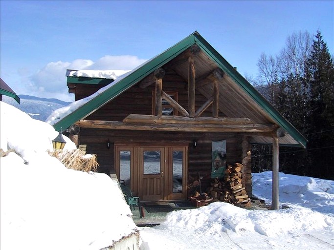 A-Frame Cabins (Columbia-Shuswap, British Columbia, Canada)