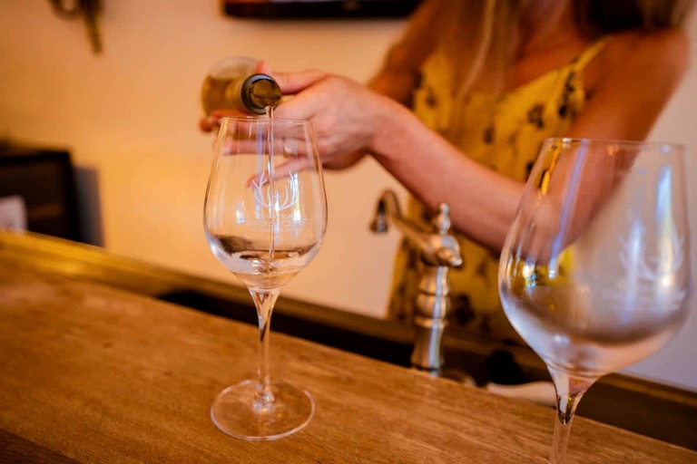 Vacation Rentals (France, --, Provence-Alpes-Côte d'Azur)