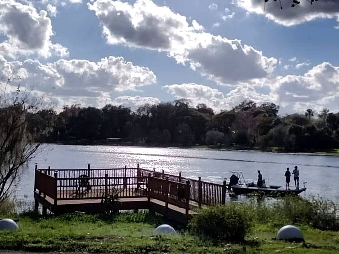 Island Room | Vacation Rentals (Lake Helen, Florida, United States of America)