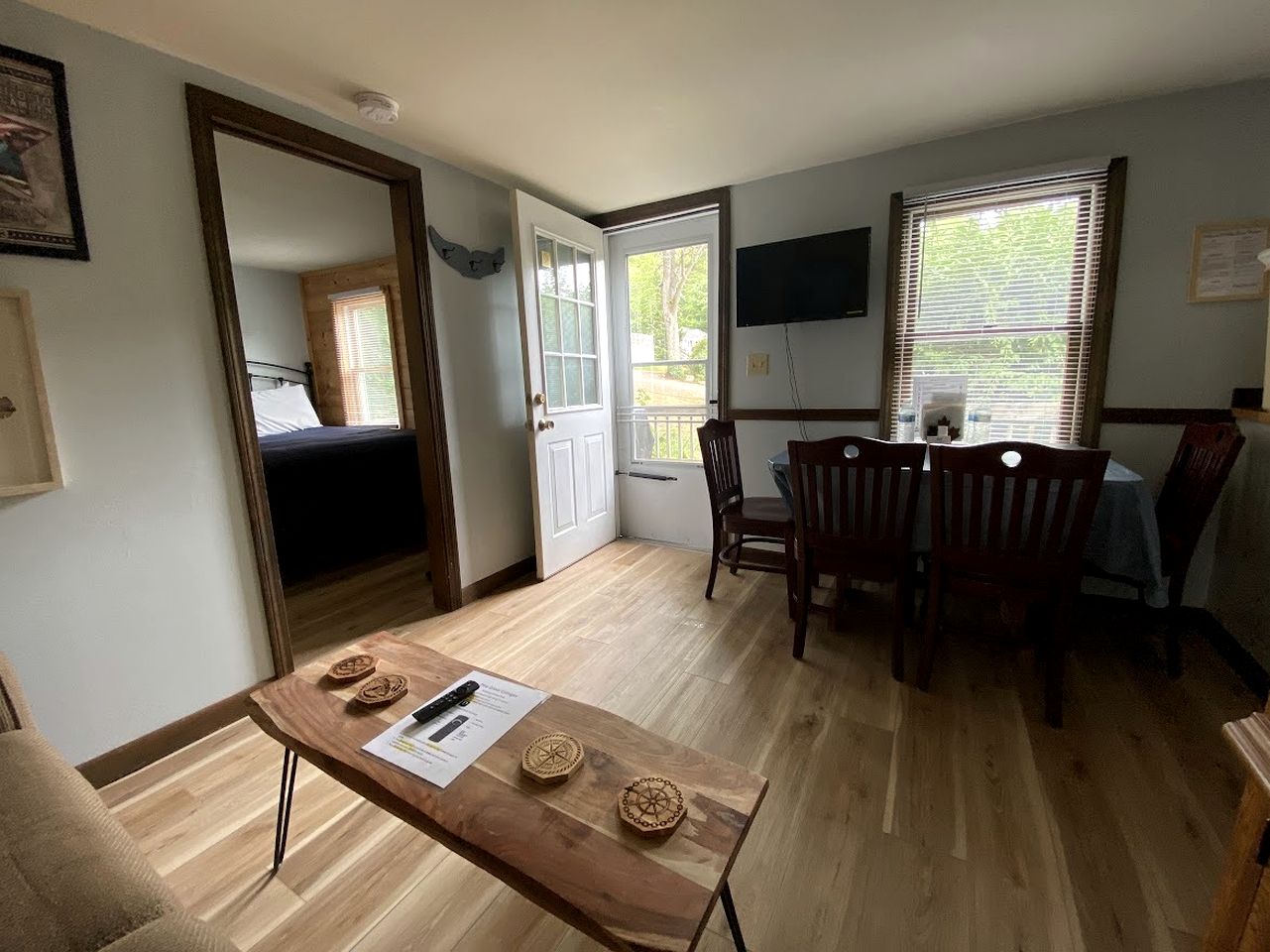 Cozy Maine Cottage with Outdoor Dining & Modern Comforts near Camden