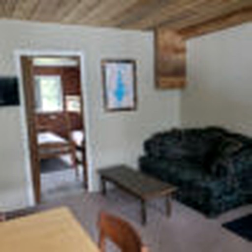 Rustic Cabin near Kawartha Highlands Provincial Park in Ontario, Canada | Cabins (Algonquin Park, Ontario, Canada)