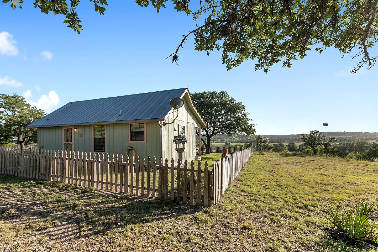 Secluded Pet Friendly Cabin in Fredericksburg, Texas