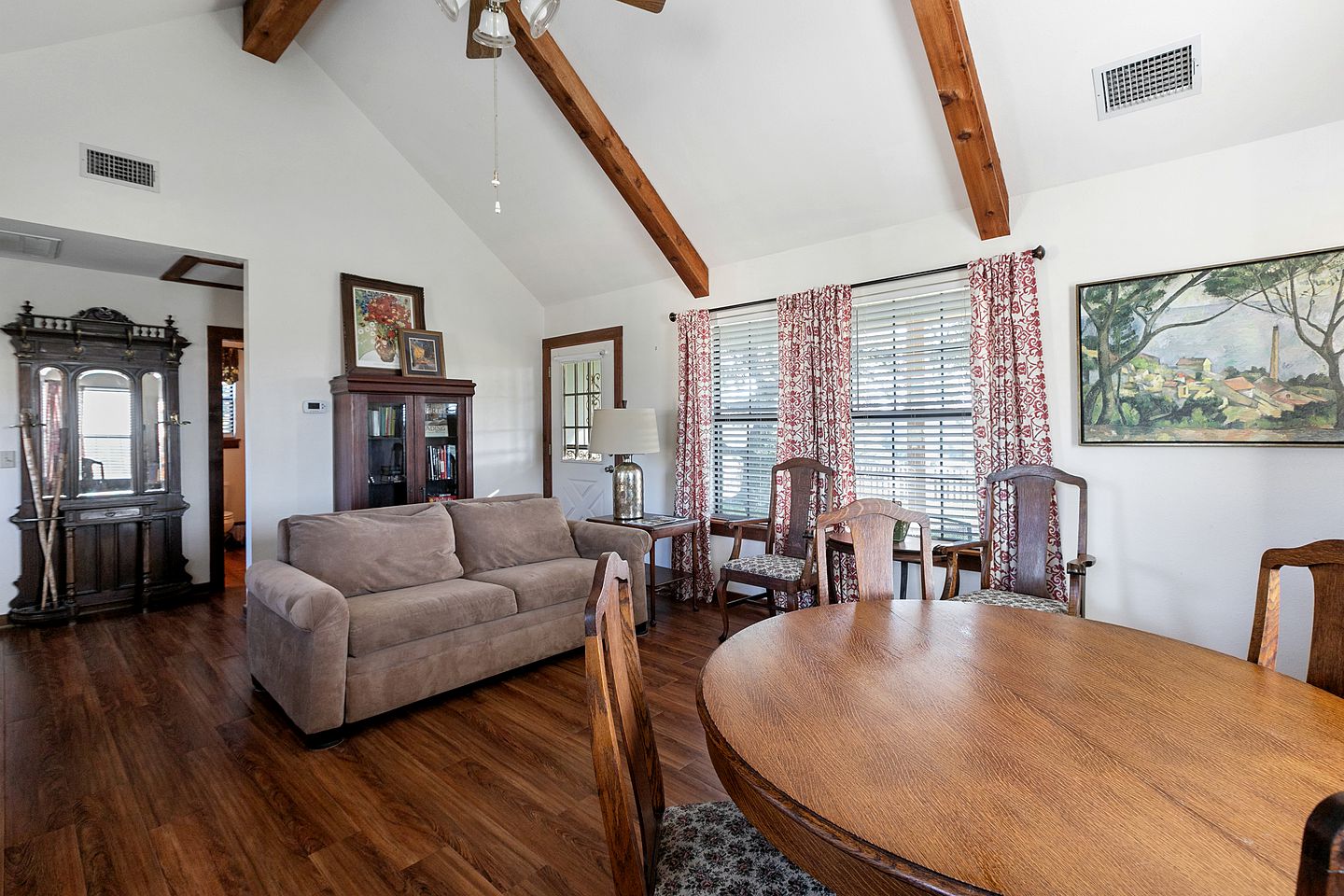 Secluded Pet Friendly Cabin in Fredericksburg, Texas