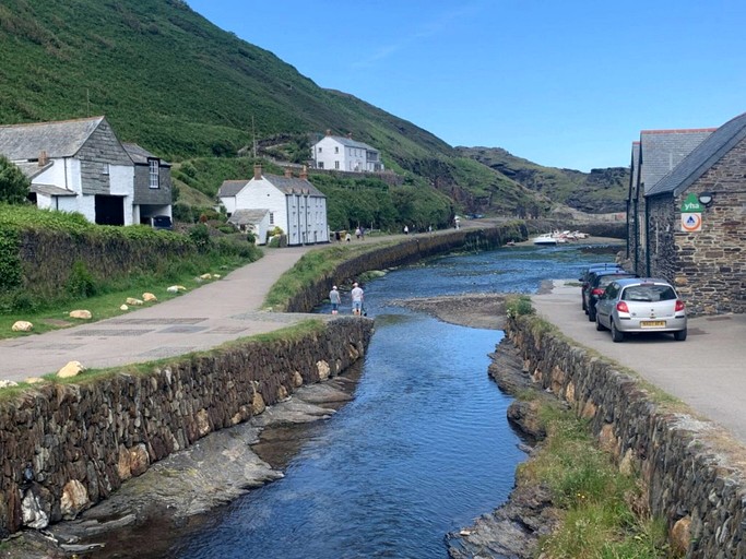 Cottages (United Kingdom, Bude, England)