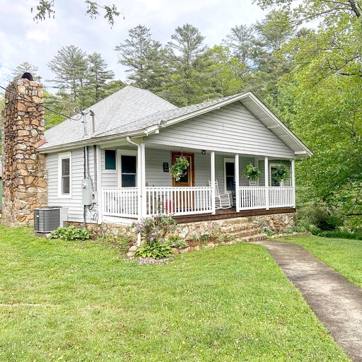 Cottages (United States of America, Lake Toxaway, North Carolina)