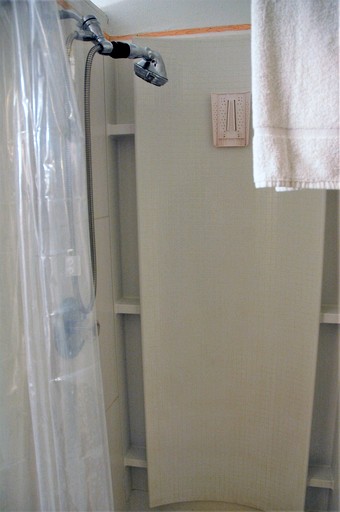 Cabins (United States of America, Cooper Landing, Alaska)