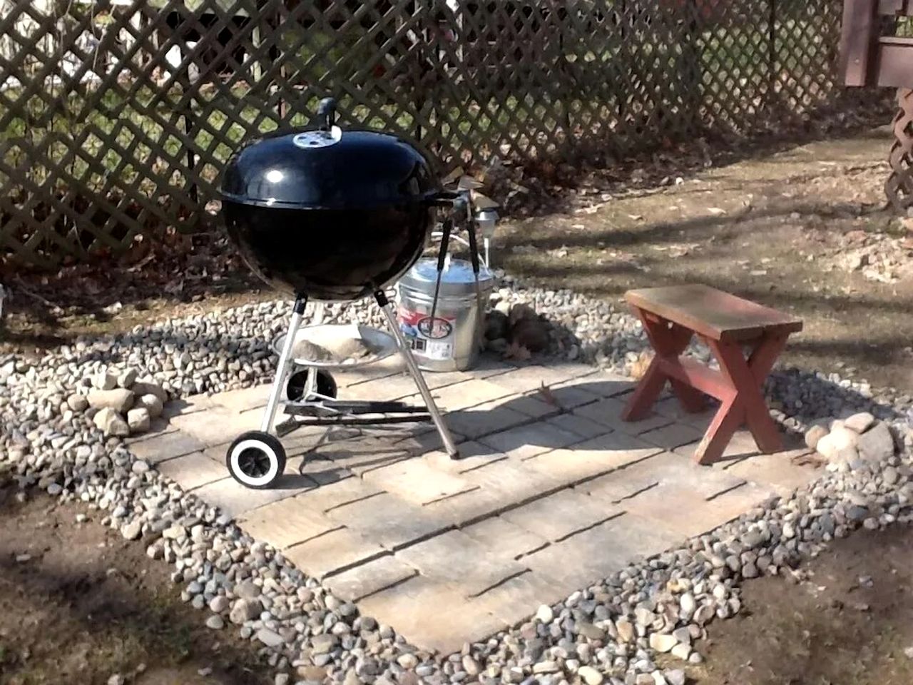 Beautiful Cottage with Private Hot Tub Overlooking Lake near Rochester, New York