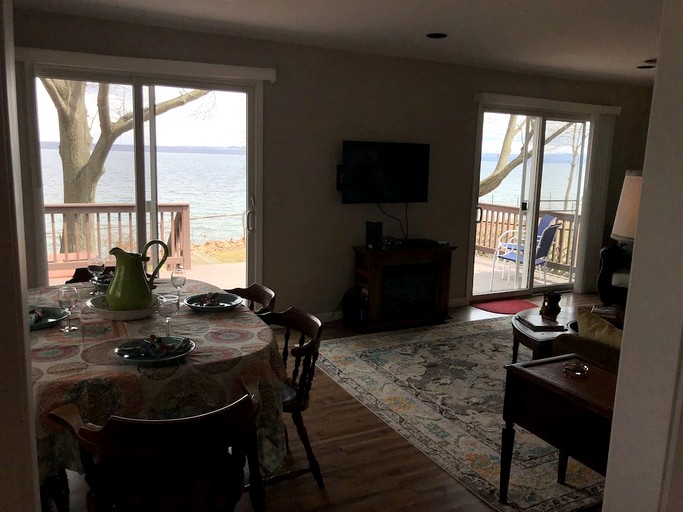 Cottages (United States of America, Himrod, New York)