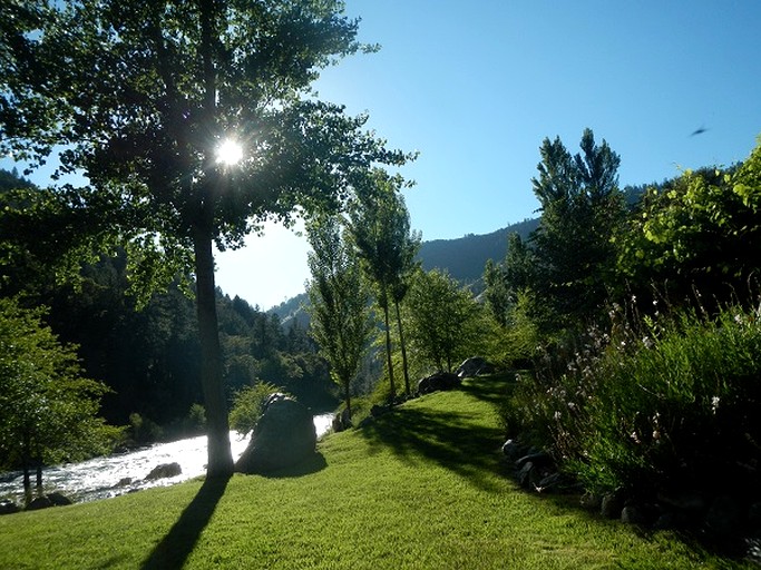 Vacation Rentals (United States of America, Big Flat, California)