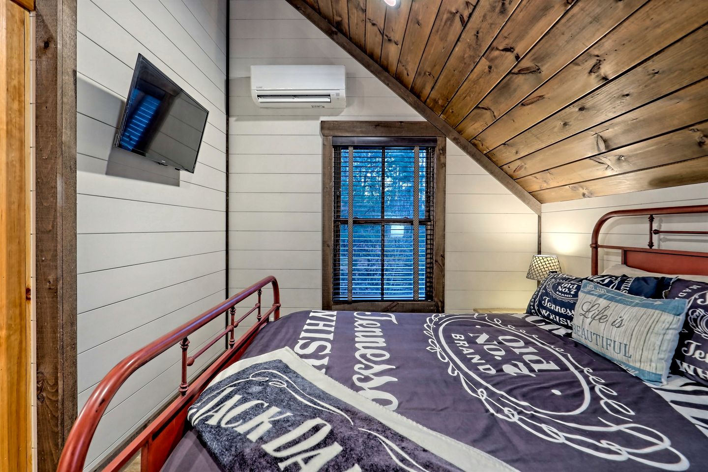 Luxurious Cottage Rental for an Amazing Family Getaway in Georgia