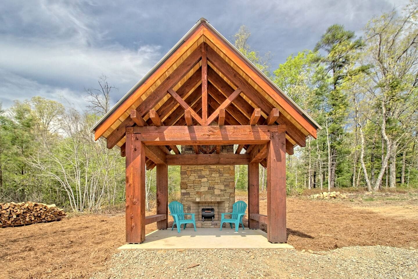 Stunning Cottage Rental Ideal for a Family to Go Glamping in Georgia