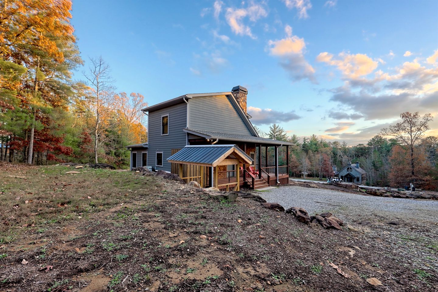 Stunning Cottage Rental Ideal for a Family to Go Glamping in Georgia