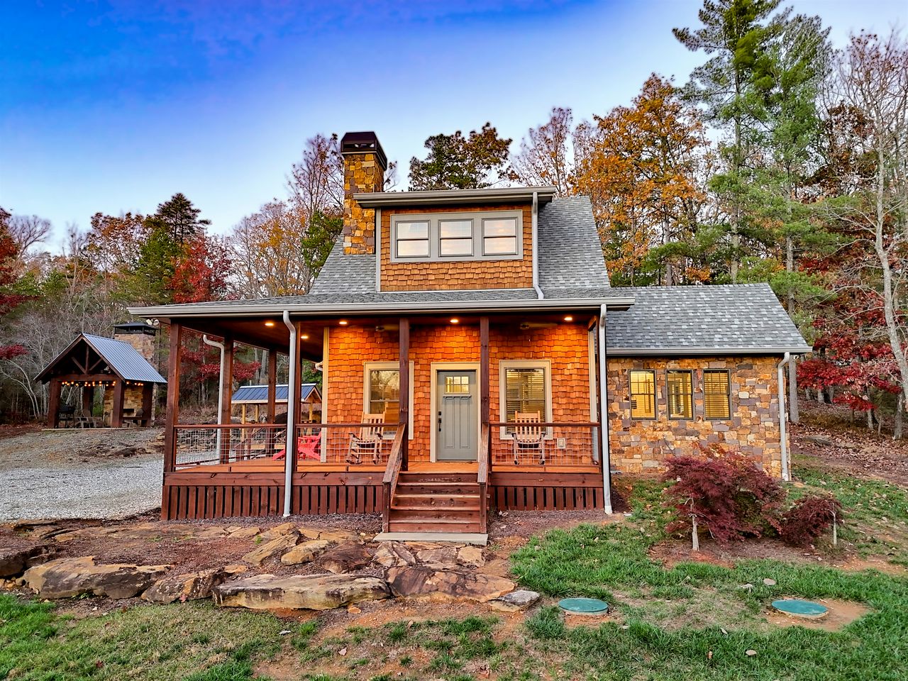 Stunning Cottage Rental Ideal for a Family to Go Glamping in Georgia
