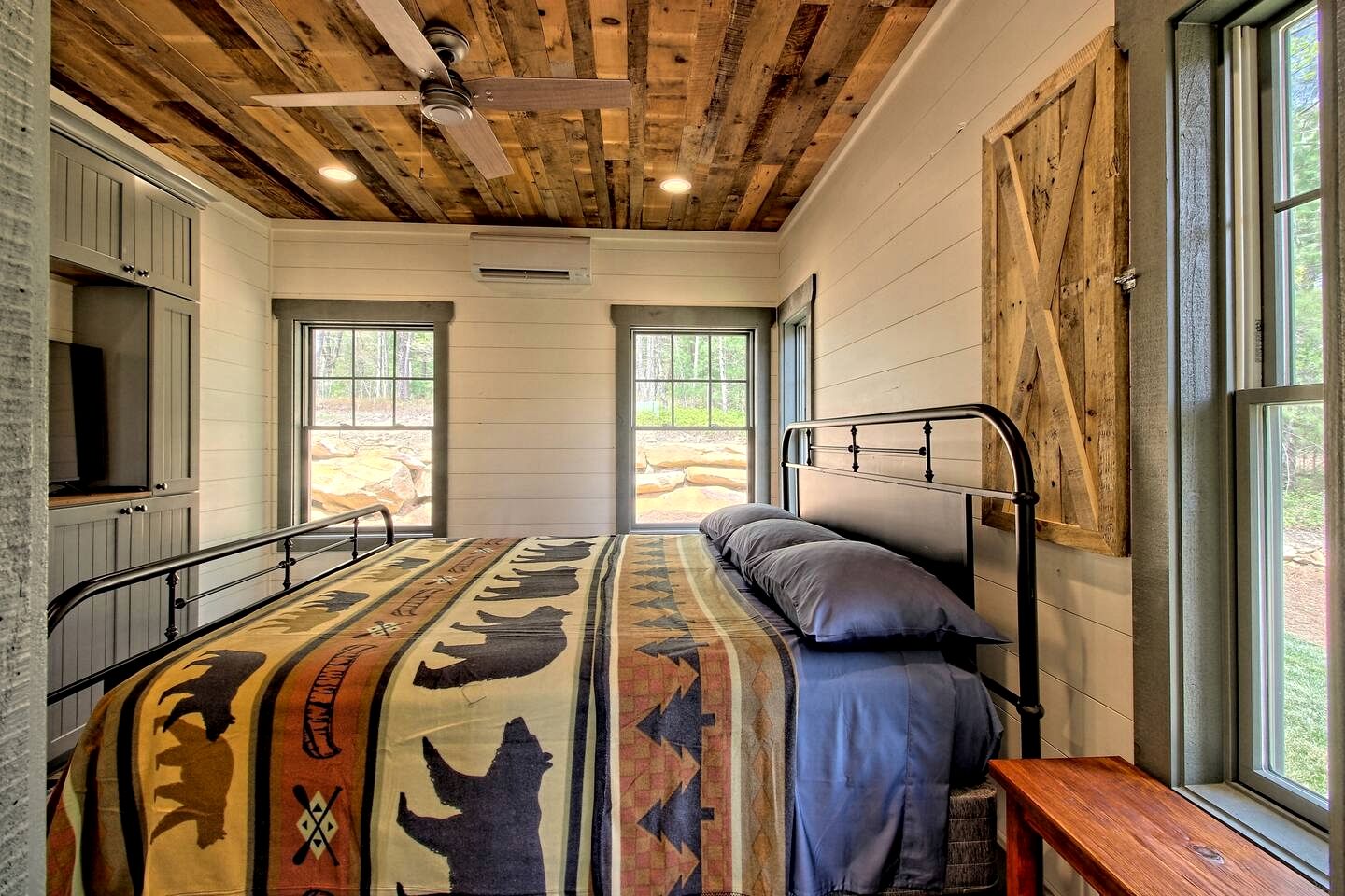 Stunning Cottage Rental Ideal for a Family to Go Glamping in Georgia