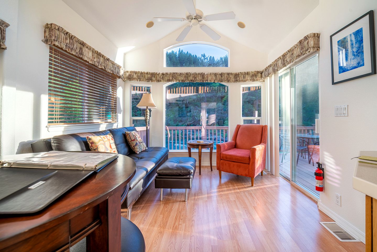 Charming Cottage Rental with Fabulous Views of the Trinity River in Northern California