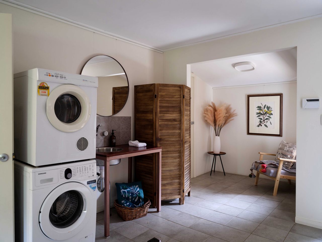 Spacious Cottage Rental on a Farm for Weekend Getaways in NSW