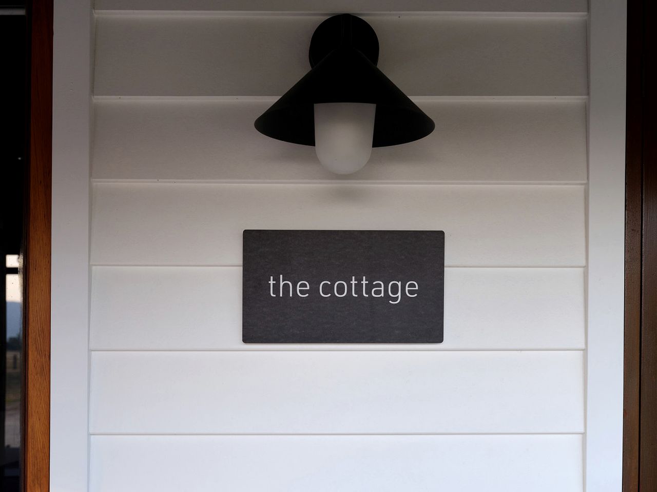 Spacious Cottage Rental on a Farm for Weekend Getaways in NSW