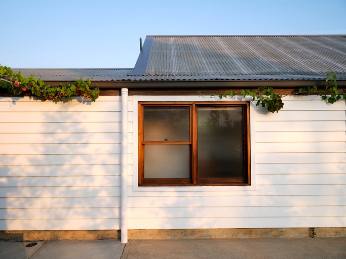 Cottages (Australia, Eurunderee, New South Wales)