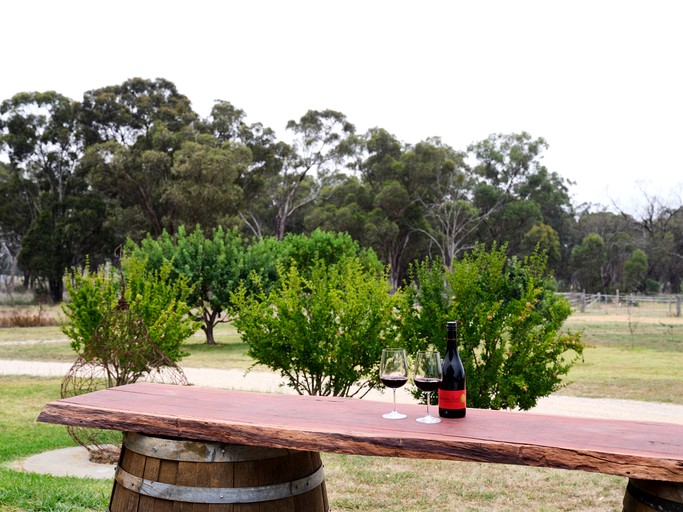 Cottages (Australia, Eurunderee, New South Wales)