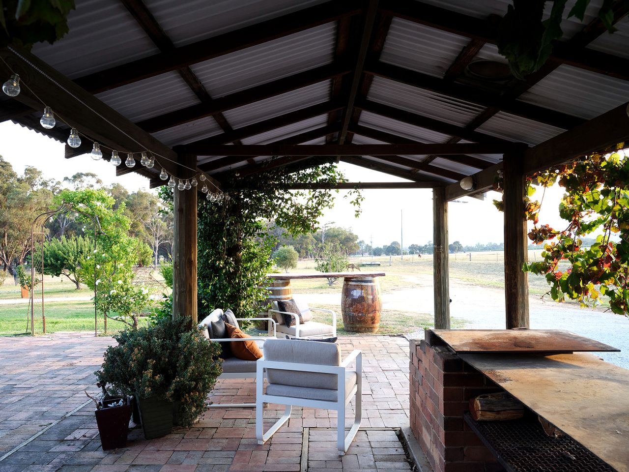 Spacious Cottage Rental on a Farm for Weekend Getaways in NSW