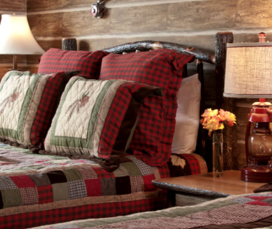 Cottage Rental with Hot Tub near Green Mountain National Forest, Vermont