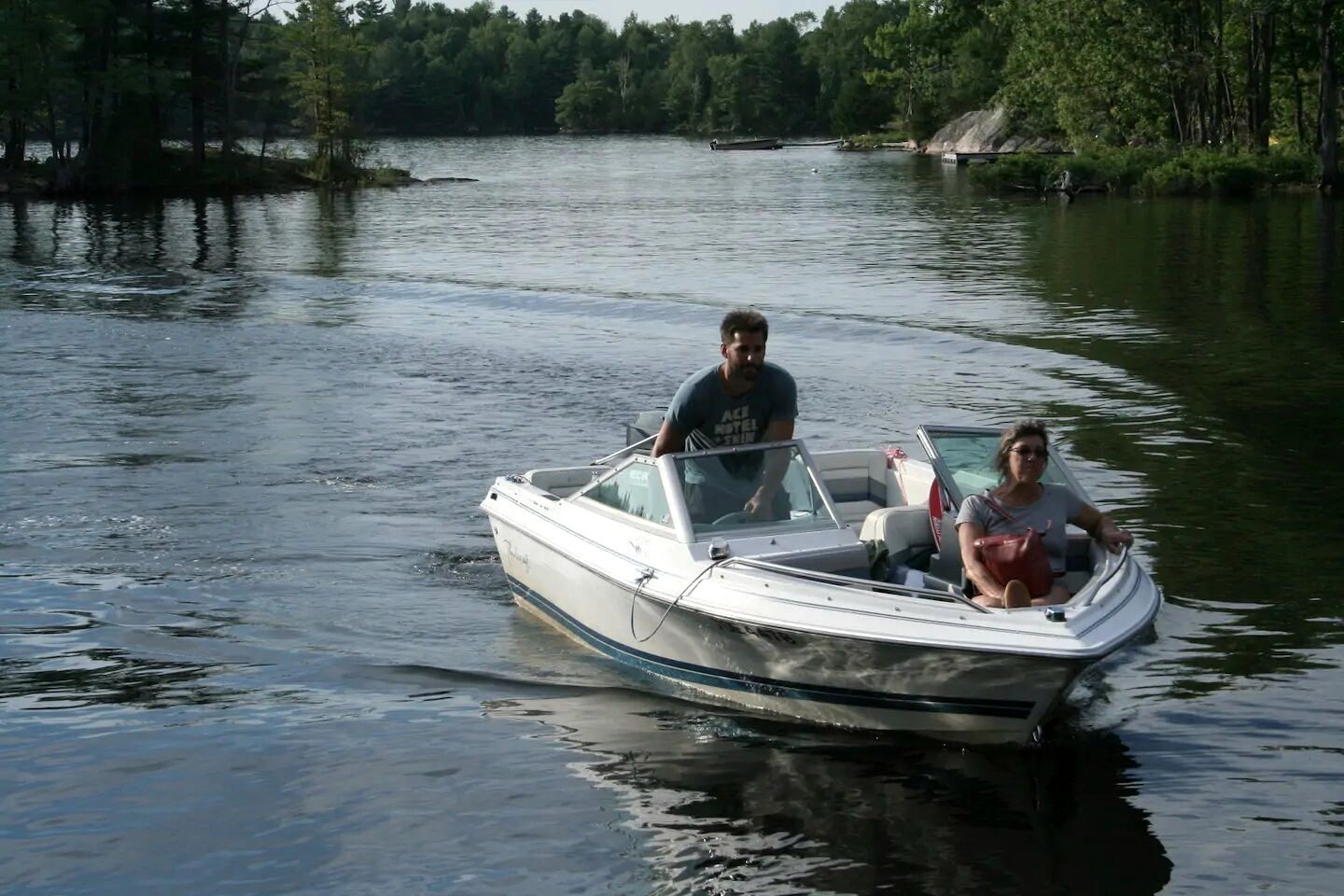 Stunning Upper Apartment in Cottage Rental on a Lake Resort near Kingston, Ontario