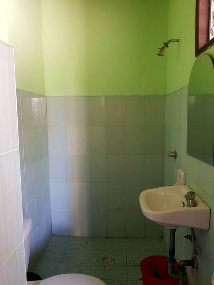 Unique Vacation Rental for 14 Guests on the Beach in Patar, Philippines