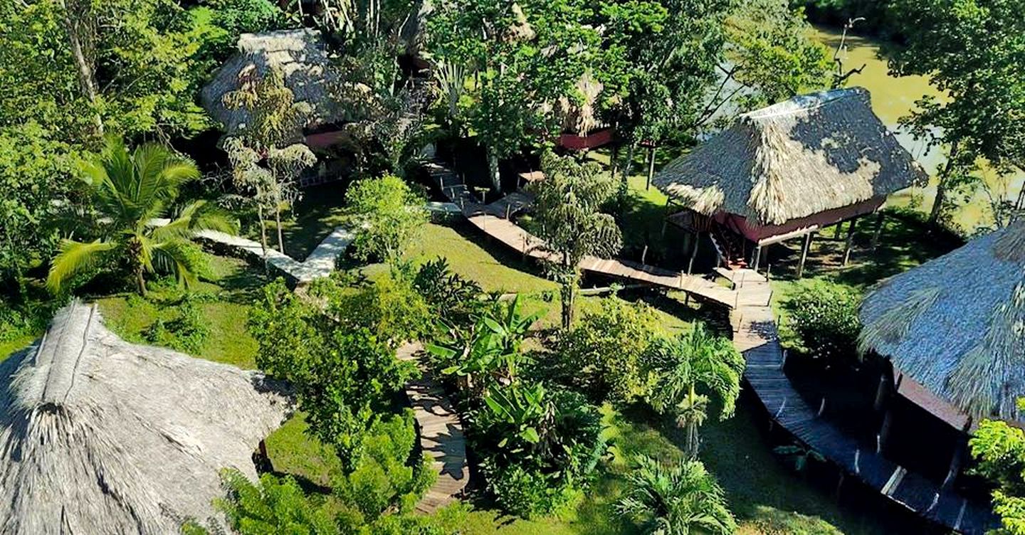 Eco-Friendly Hut Rental for a Vacation near Punta Gorda in Belize