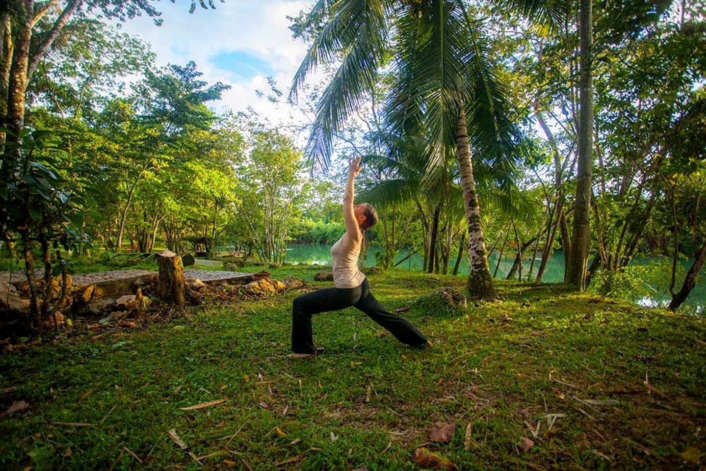 Eco-Friendly Hut Rental for a Vacation near Punta Gorda in Belize