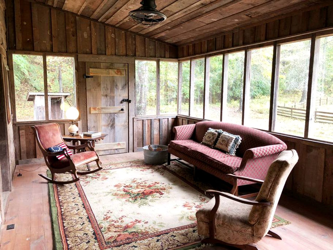 Historical Log Cabin for a Glamping Getaway in Washington, Arkansas