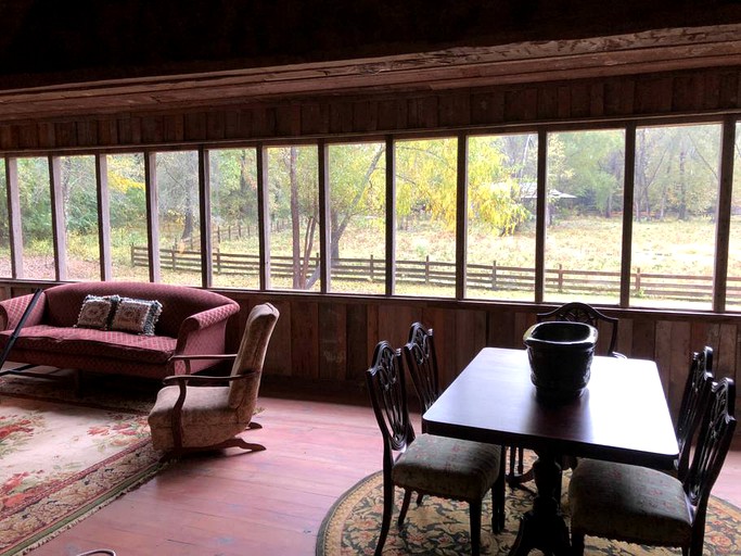 Log Cabins (Washington, Arkansas, United States)