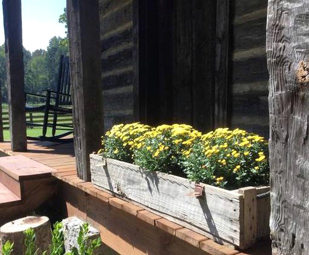 Log Cabins (Washington, Arkansas, United States)