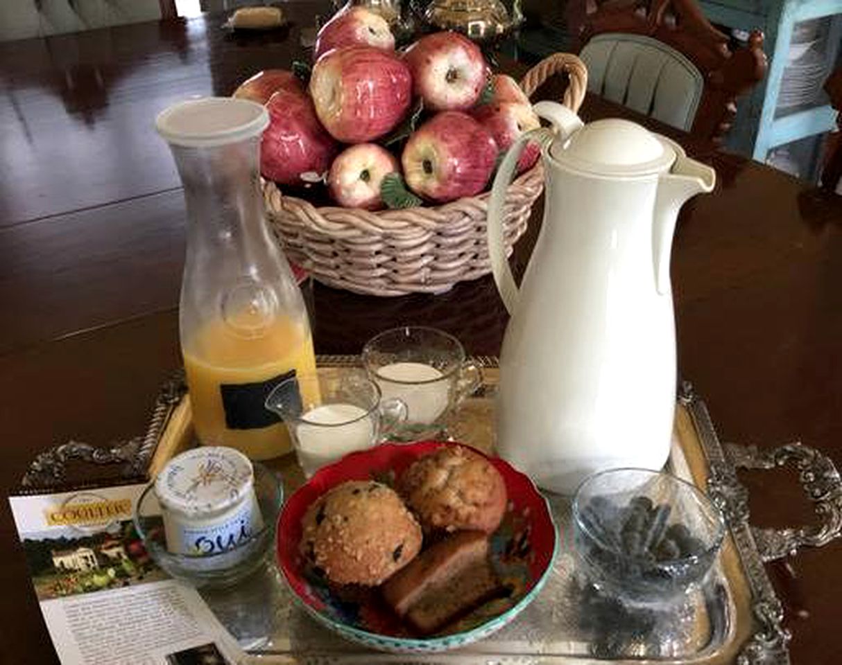 Log Cabin Rental on a Farm in Historic Washington State Park, Arkansas