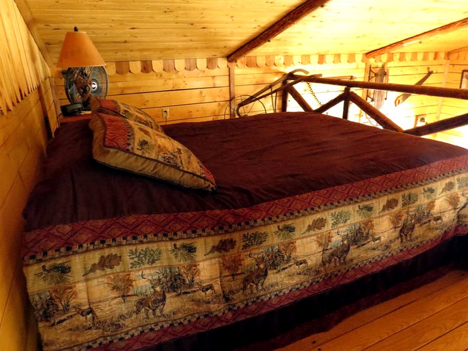 Cranesville Country Rentals, Cabins 20136, Terra Alta, United States of America Glamping Hub