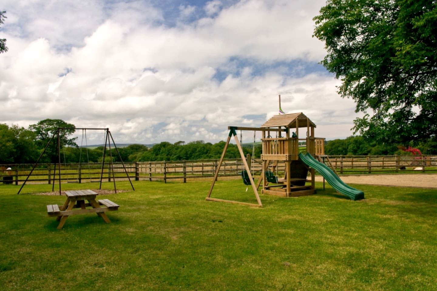 Charming Linked Country Cottages with Pool & Spa near Pembrokeshire Coast, Wales