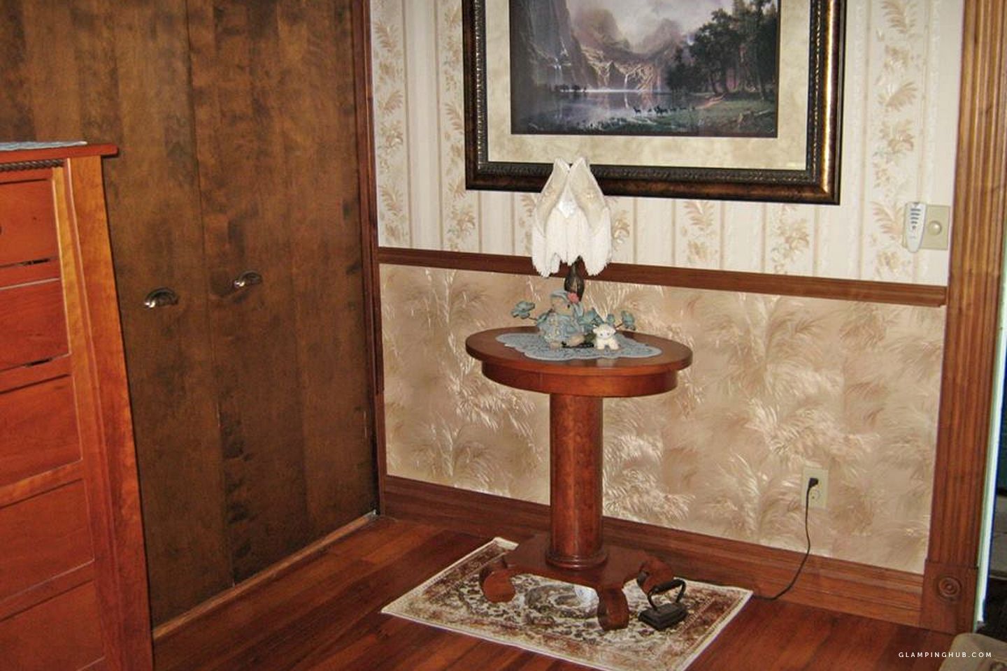 Rustic Room Rental in Lovely Bed and Breakfast near Lanesboro, Minnesota