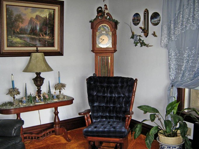 Cabins (Lanesboro, Minnesota, United States)