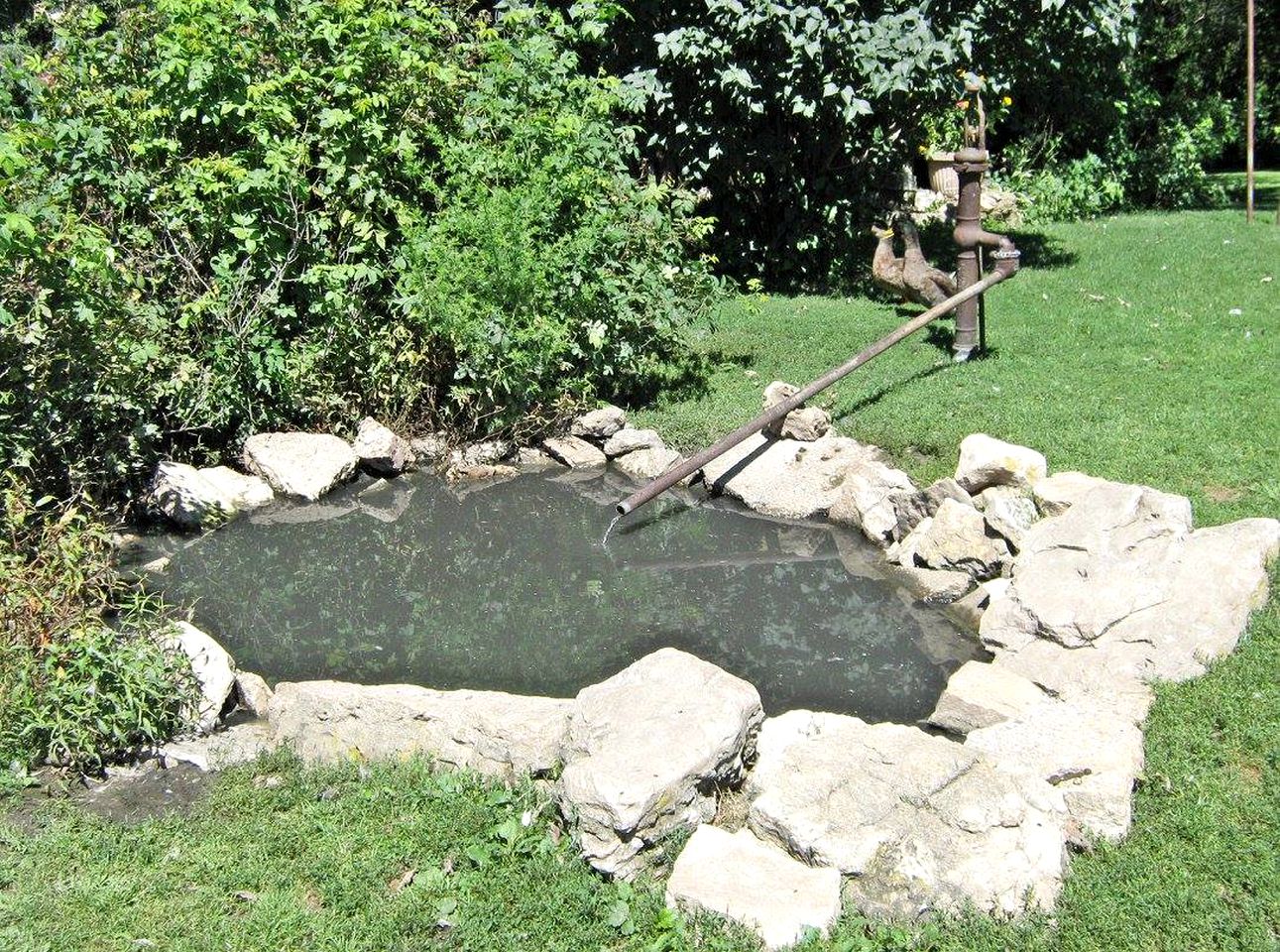 Rustic Room Rental in Lovely Bed and Breakfast near Lanesboro, Minnesota