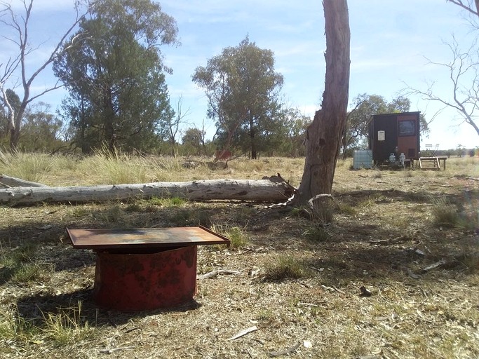 Tiny Houses (Australia, Parkes Shire, New South Wales)